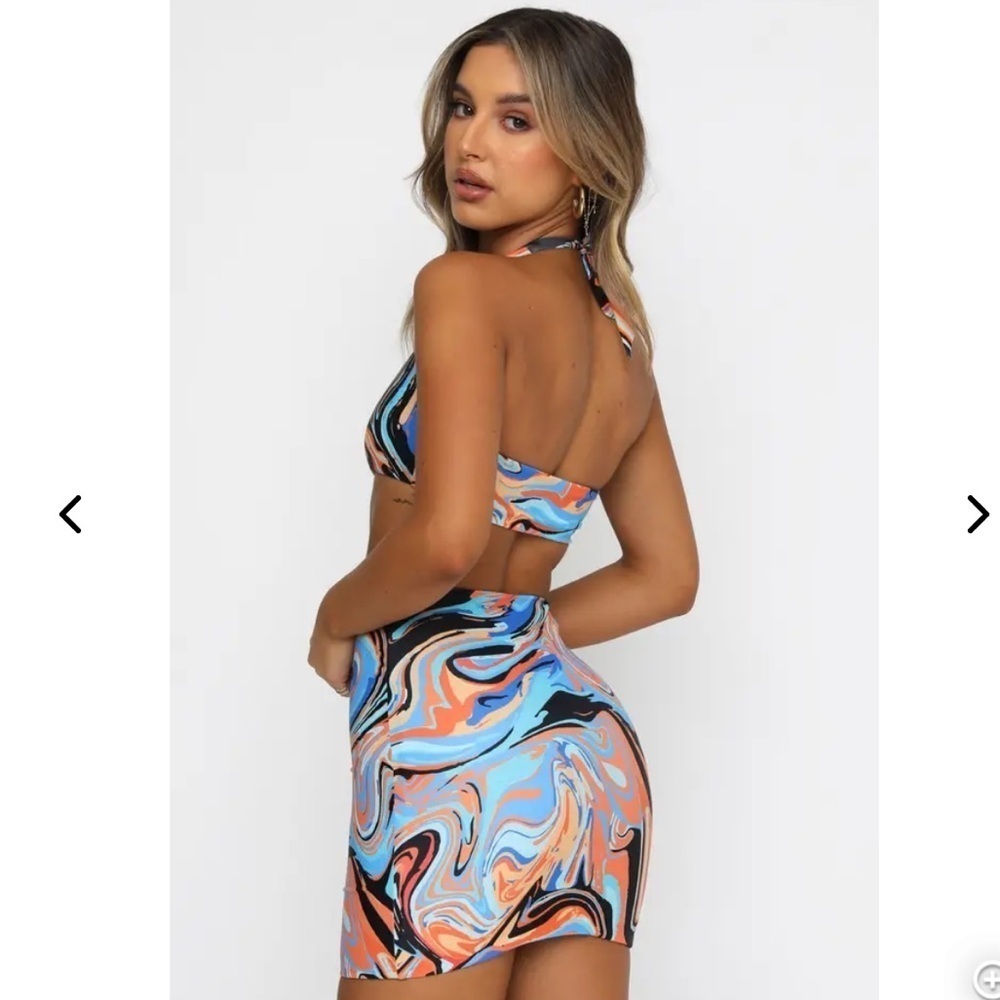 White Fox Boutique Like No Other Mini Dress size small orange/blue/black - Picture 3 of 14